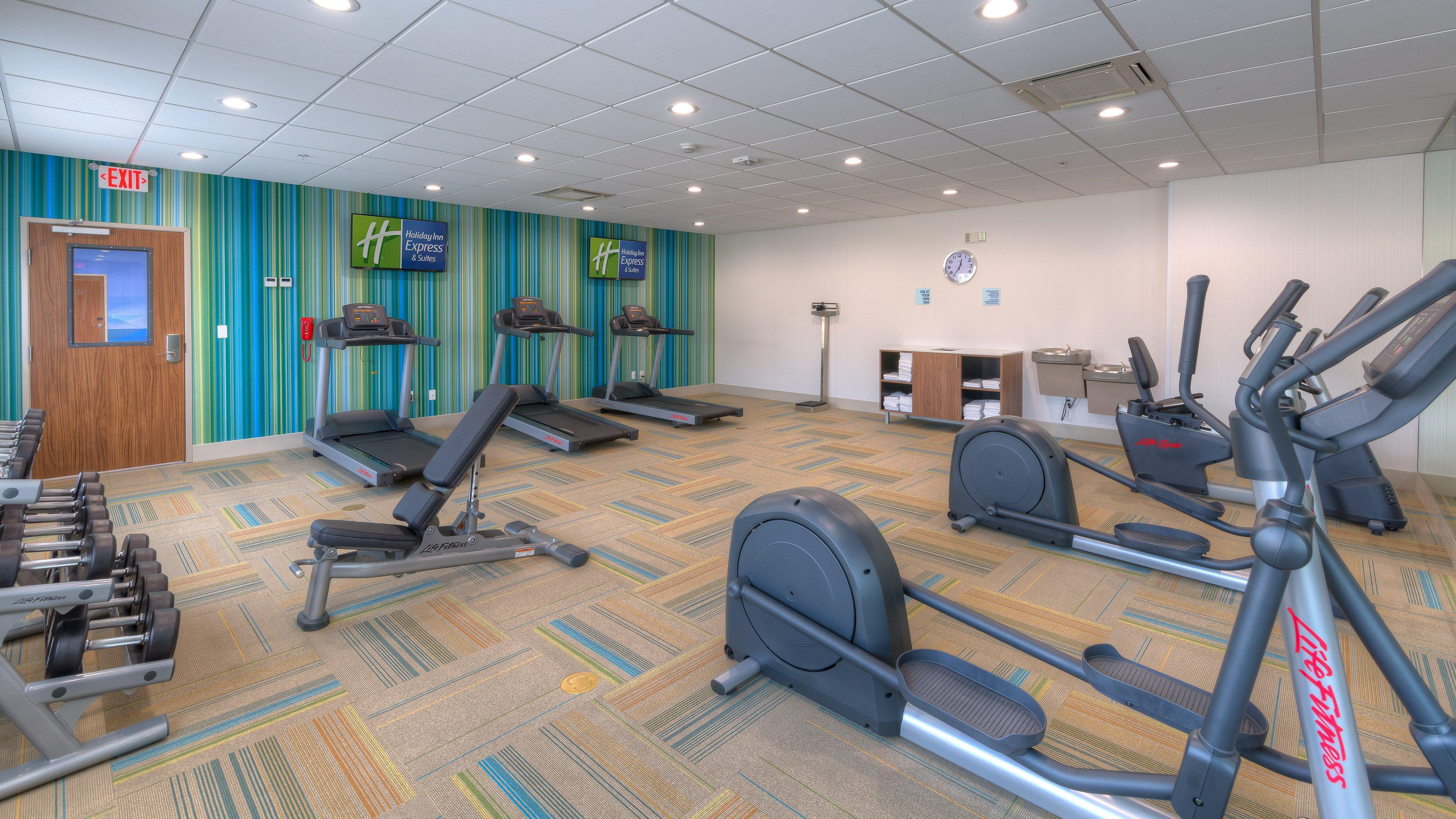 Holiday Inn Express & Suites Tulsa Midtown By Ihg Bagian luar foto